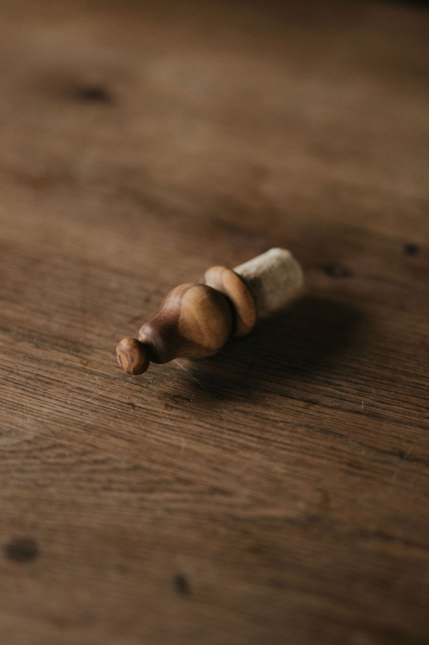 Handgemaakte olijfhouten wijnstop