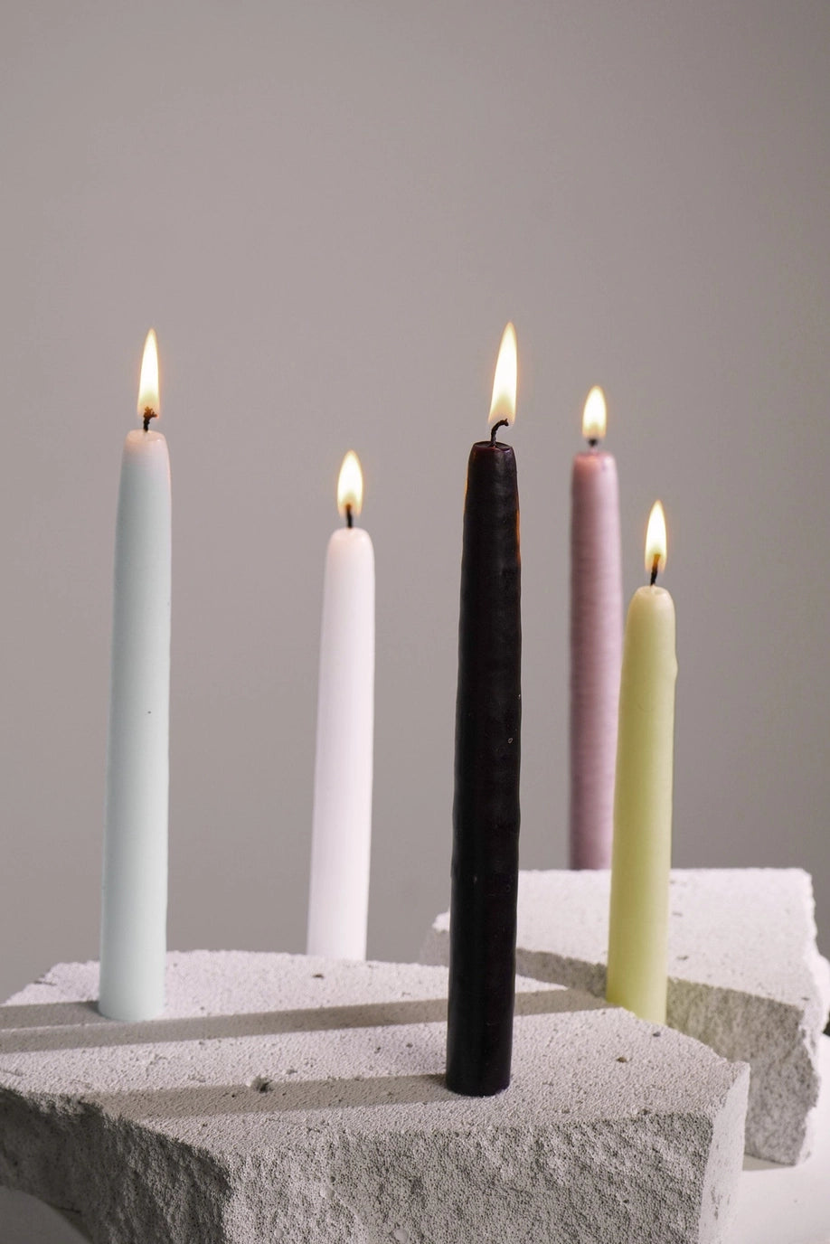 Ambachtelijke Franse stompkaarsen van minerale was en katoenen lont - set van 3